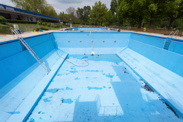 Best Water damage restoration cost  in Lake Meade, PA